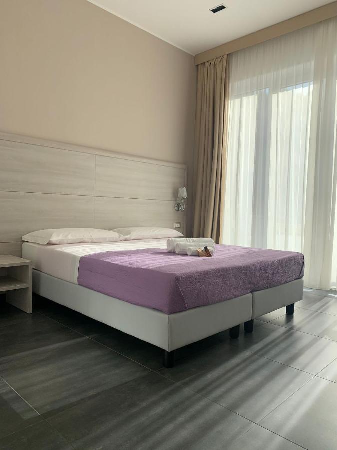 B&B Margherita Messina Exteriör bild